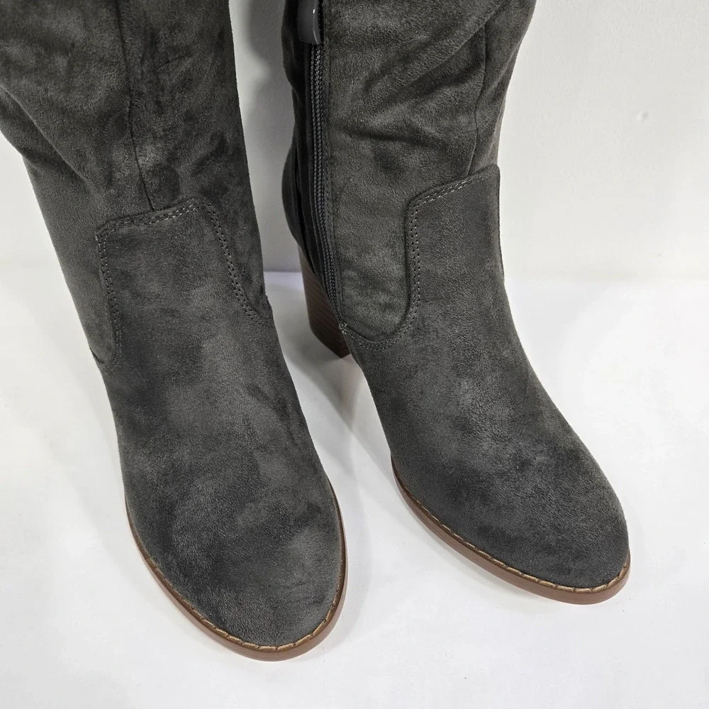 Journee Collection Womens 7M Wide Calf Gray Kaison Over The Knee Boots